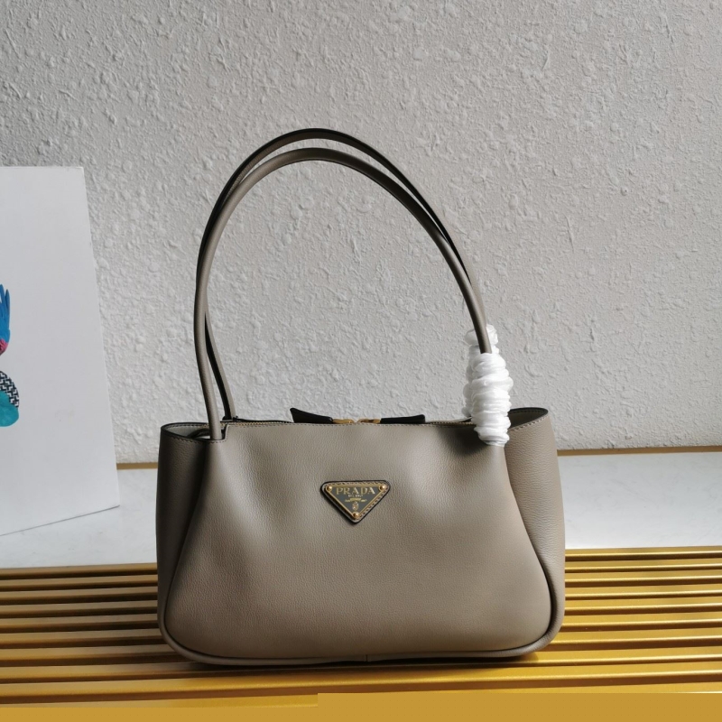 Pra*a top handle bags